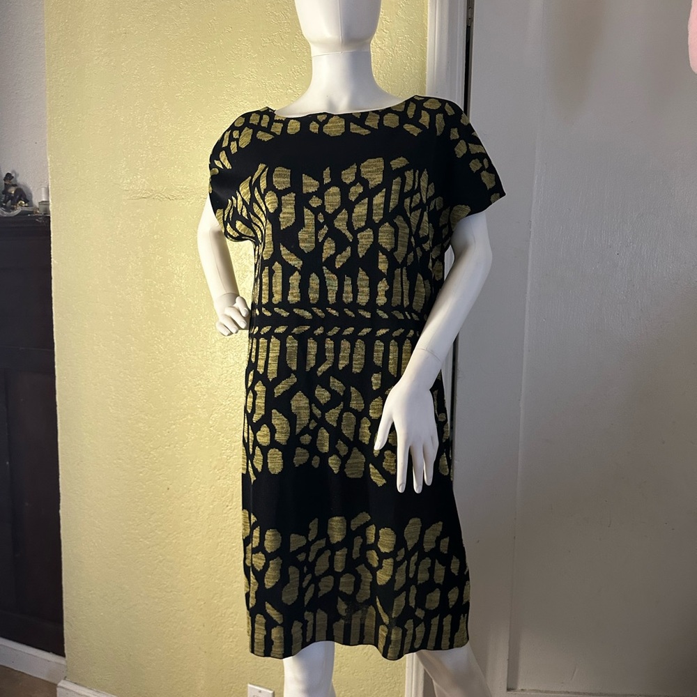 Misook Black and Gold Abstract Midi Dress